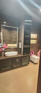 Bathroom Image of 4200 Sq.ft 3 BHK Independent House for sale in Lodha Villa Royale Gold TDLR, Bhiwandi Thane for Rs. 42000000