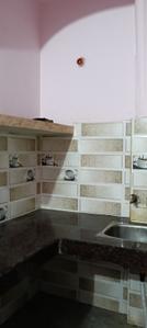 Kitchen Image of 540 Sq.ft 2 BHK Independent House for rent in Mukundpur New Delhi for Rs. 6000