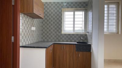 Kitchen Image of 550 Sq.ft 1 BHK Apartment / Flat for rent in Kartik Nagar Bengaluru for Rs. 20500