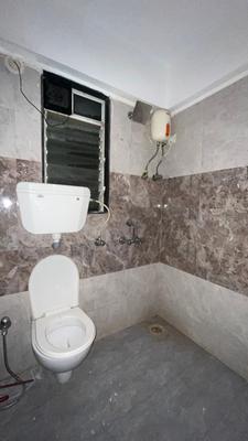 Bathroom Image of 510 Sq.ft 1 BHK Apartment / Flat for sale in Dahisar East Mumbai for Rs. 11000000