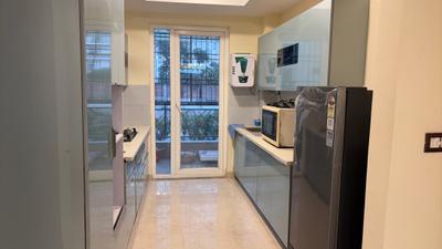 Kitchen Image of 2450 Sq.ft 4 BHK Builder Floor for rent in 4S Aradhya Homes, Sector 67 Gurgaon for Rs. 56000