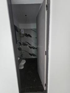 Bathroom Image of 530 Sq.ft 1 BHK Apartment / Flat for rent in The Meridian Towers, Ghatkopar West Mumbai for Rs. 48000