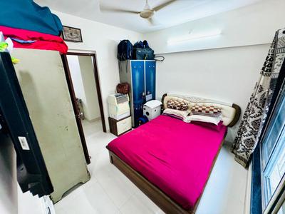 Bedroom Image of 699 Sq.ft 2 BHK Apartment / Flat for rent in Royal Oasis, Malad West Mumbai for Rs. 60000