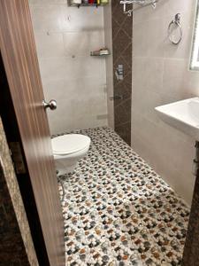 Image of 999 Sq.ft 2 BHK Apartment / Flat for sale in Siddhi Highland Park, Thane West, Thane for Rs. 14500000