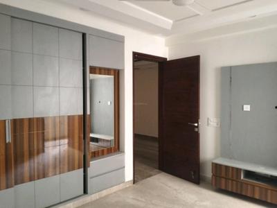 Bedroom Image of 1250 Sq.ft 3 BHK Builder Floor for sale in Shalimar Bagh New Delhi for Rs. 25000000
