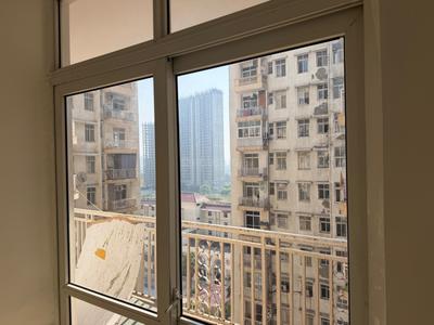 Balcony Image of 1600 Sq.ft 3 BHK Apartment / Flat for rent in Amrapali Sapphire, Sector 45 Noida for Rs. 40000