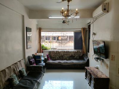 Living Room Image of 630 Sq.ft 1 BHK Apartment / Flat for sale in Ghatkopar West Mumbai for Rs. 7400000
