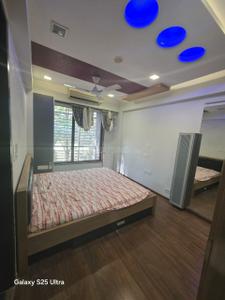 Bedroom Image of 3200 Sq.ft 3 BHK Apartment / Flat for rent in Old Wadaj Ahmedabad for Rs. 70000