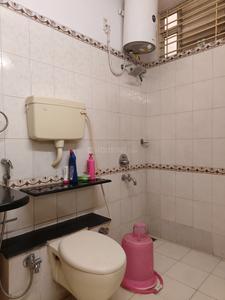 Bathroom Image of 2100 Sq.ft 3 BHK Apartment / Flat for rent in Begumpet Hyderabad for Rs. 42000