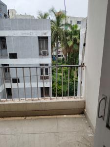 Balcony Image of 1600 Sq.ft 3 BHK Apartment / Flat for rent in Bathal apartment, Patparganj New Delhi for Rs. 42000