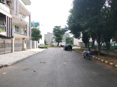 Image of 350 Sq.ft Residential Plot / Land for sale in Sector 85, Faridabad for Rs. 68000000