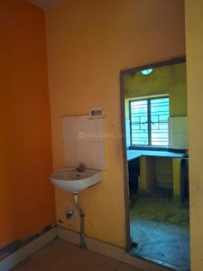 Bathroom Image of 600 Sq.ft 2 BHK Apartment / Flat for sale in Bansdroni Kolkata for Rs. 2800000