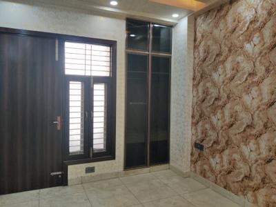 Bedroom Image of 1300 Sq.ft 3 BHK Builder Floor for sale in Indirapuram Ghaziabad for Rs. 13000000
