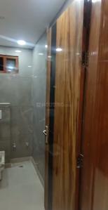 Bathroom Image of 900 Sq.ft 3 BHK Apartment / Flat for sale in Krishna Apartment, Uttam Nagar New Delhi for Rs. 7000000
