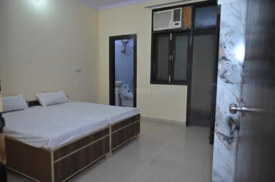 Bedroom Image of Mid starrf PG in Sector 63 A, Noida