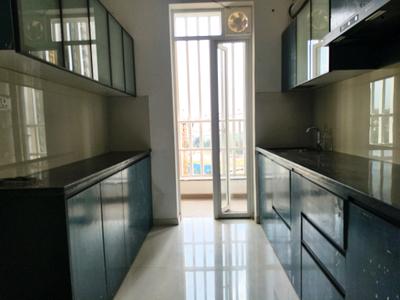 Kitchen Image of 1404 Sq.ft 3 BHK Apartment / Flat for rent in Runwal The Central Park, Chinchwad Pune for Rs. 50000