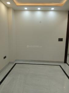 Living Room Image of 1250 Sq.ft 2 BHK Builder Floor for rent in Sector 122 Noida for Rs. 25000