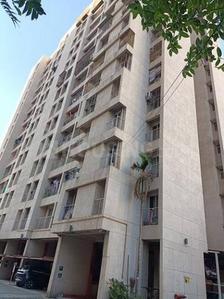 Image of 1065 Sq.ft 1 BHK Apartment / Flat for rent in Puraniks Aarambh, Kasarvadavali, Thane for Rs. 25000