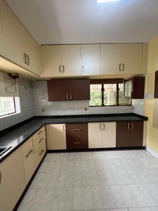 Kitchen Image of 3200 Sq.ft 4 BHK Apartment / Flat for rent in Indira Nagar Bengaluru for Rs. 80000