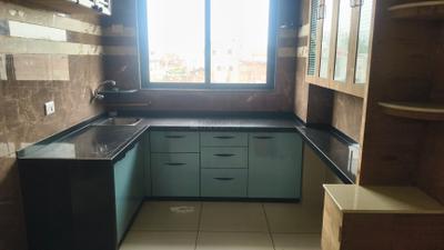 Kitchen Image of 1000 Sq.ft 2 BHK Apartment / Flat for rent in Statista Apaar Pride Homes, Ujala Circle Ahmedabad for Rs. 18000