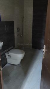 Bathroom Image of 2700 Sq.ft 4 BHK Apartment / Flat for rent in DDA Flat Janakpuri, Janakpuri New Delhi for Rs. 73000