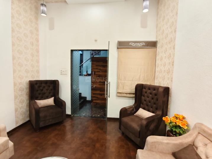 Nipania Main Image 1