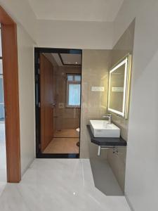 Bathroom Image of 2609 Sq.ft 4.5 BHK Apartment / Flat for sale in Fortune Prashanti CHSL, Erandwane Pune for Rs. 57900000