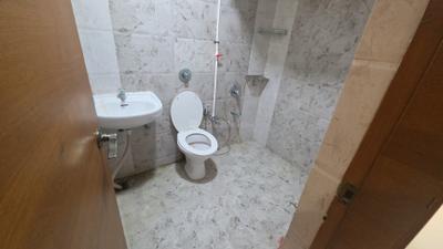 Image of 850 Sq.ft 2 BHK Apartment / Flat for rent in Eklingji Radhe Skyline, Sanand, Ahmedabad for Rs. 25000