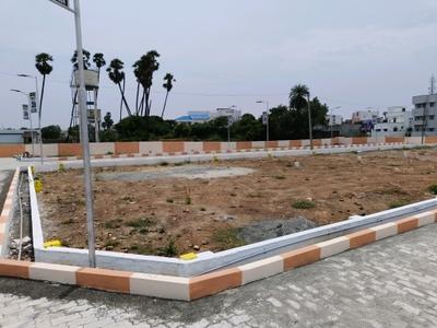 Image of 600 Sq.ft Residential Plot / Land for sale in Red Hills, Chennai for Rs. 2820000