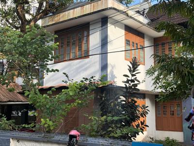 Image of 4622 Sq.ft Residential Plot / Land for sale in M.G. Road, Kochi for Rs. 74270000