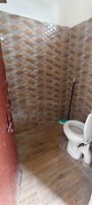 Bathroom Image of 1000 Sq.ft 2 BHK Apartment / Flat for sale in Vasundhara Ghaziabad for Rs. 10500000