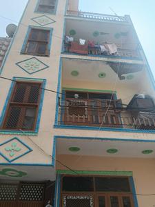Image of 450 Sq.ft 3 BHK Independent House for sale in Sector 105, Gurgaon for Rs. 7500000
