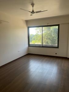 Bedroom Image of 4000 Sq.ft 4 BHK Apartment / Flat for sale in Motera Ahmedabad for Rs. 18900000