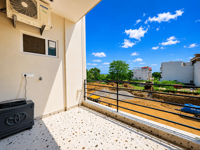 Balcony Image of 1750 Sq.ft 4 BHK Apartment / Flat for sale in Sahastradhara Road Dehradun for Rs. 11500000