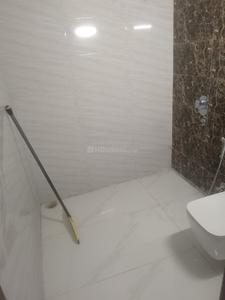 Bathroom Image of 4000 Sq.ft 6 BHK Duplex for sale in Wave City Ghaziabad for Rs. 23400000