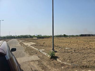 Image of 359 Sq.ft Residential Plot / Land for sale in Unitech Willows, Sector 96, Noida for Rs. 116675000