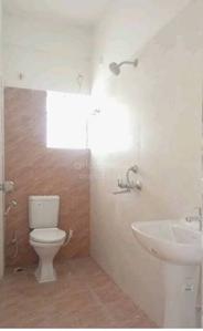Bathroom Image of 1100 Sq.ft 3 BHK Apartment / Flat for sale in Eden Tolly Cascades, Ramchandrapur Kolkata for Rs. 5000000