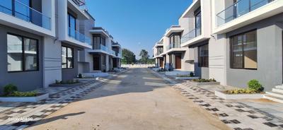 Image of 800 Sq.ft 3 BHK Duplex for sale in Kheni Shivalik Avenue Villa, Vadadla, Bharuch for Rs. 8500000