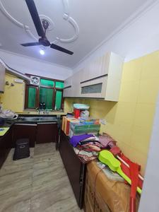 Bedroom Image of 1500 Sq.ft 3 BHK Builder Floor for rent in Model Town New Delhi for Rs. 55000