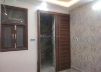 Bedroom Image of 1000 Sq.ft 3 BHK Builder Floor for sale in Govindpuri New Delhi for Rs. 7000000