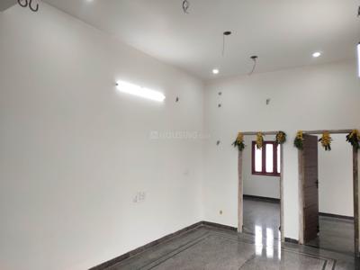 Hall Image of 750 Sq.ft 2 BHK Independent House for rent in Perungalathur Chennai for Rs. 17000