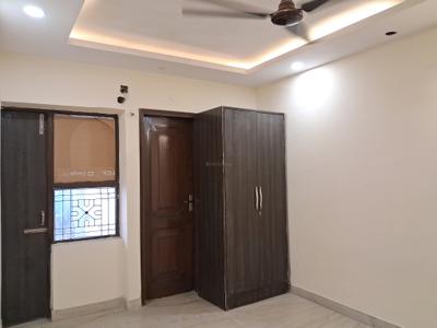 Bedroom Image of 2250 Sq.ft 4 BHK Builder Floor for sale in Paschim Vihar New Delhi for Rs. 35000000