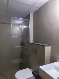Common Bathroom Image of 1750 Sq.ft 3 BHK Apartment / Flat for rent in Runwal The Central Park, Chinchwad Pune for Rs. 48500