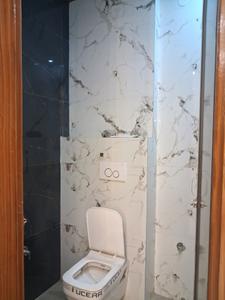 Common Bathroom Image of 750 Sq.ft 3 BHK Builder Floor for rent in Dwarka Mor New Delhi for Rs. 30000