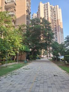 Image of 1675 Sq.ft 3 BHK Apartment / Flat for sale in Logix Blossom County, Sector 137, Noida for Rs. 17200000