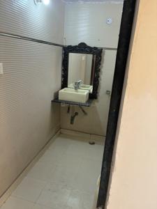 Image of 1125 Sq.ft 1 BHK Builder Floor for rent in Naraina, New Delhi for Rs. 18000
