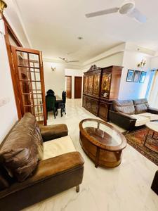 Hall Image of 1825 Sq.ft 3 BHK Apartment / Flat for rent in Purvanchal Royal City Phase 2, Chi V Greater Noida for Rs. 45000