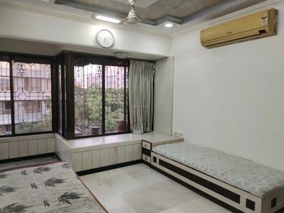 Living Room Image of 800 Sq.ft 2 BHK Apartment / Flat for rent in Greenland Apartments, Andheri East Mumbai for Rs. 75000
