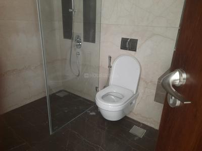 Image of 2600 Sq.ft 3 BHK Apartment / Flat for rent in Mahalakshmi, Mumbai for Rs. 550000