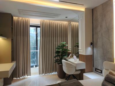 Bedroom Image of 1000 Sq.ft 2 BHK Apartment / Flat for sale in Shree Mahavir Silverlight CHSL, Vile Parle West Mumbai for Rs. 42500000